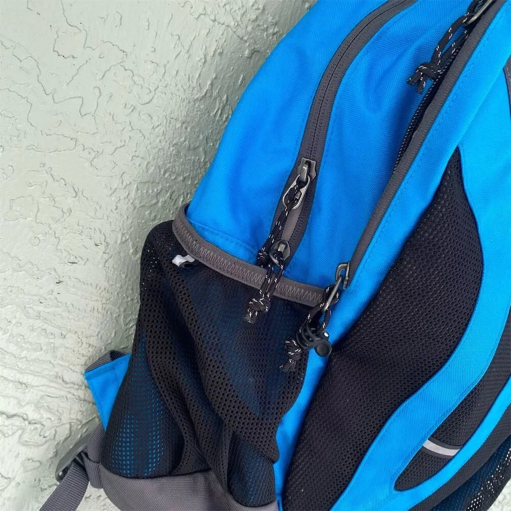 Columbia Beacon Daypack Backpack Blue 24L Unisex Everyday Use